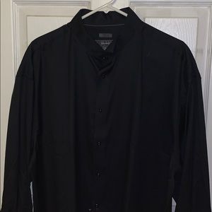Black wing tip dress shirt (Black by Vera Wang)